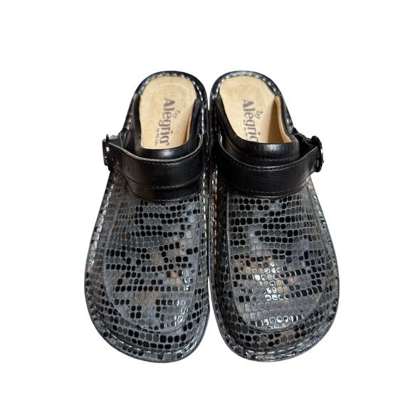 Alegria Seville Leather Clogs Black Embossed Snake Pattern Slip-On Shoes Size 39 - Picture 1 of 7